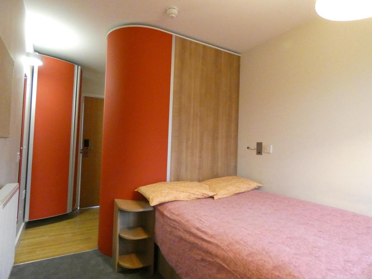 Newington Court Hostel ลอนดอน ภายนอก รูปภาพ