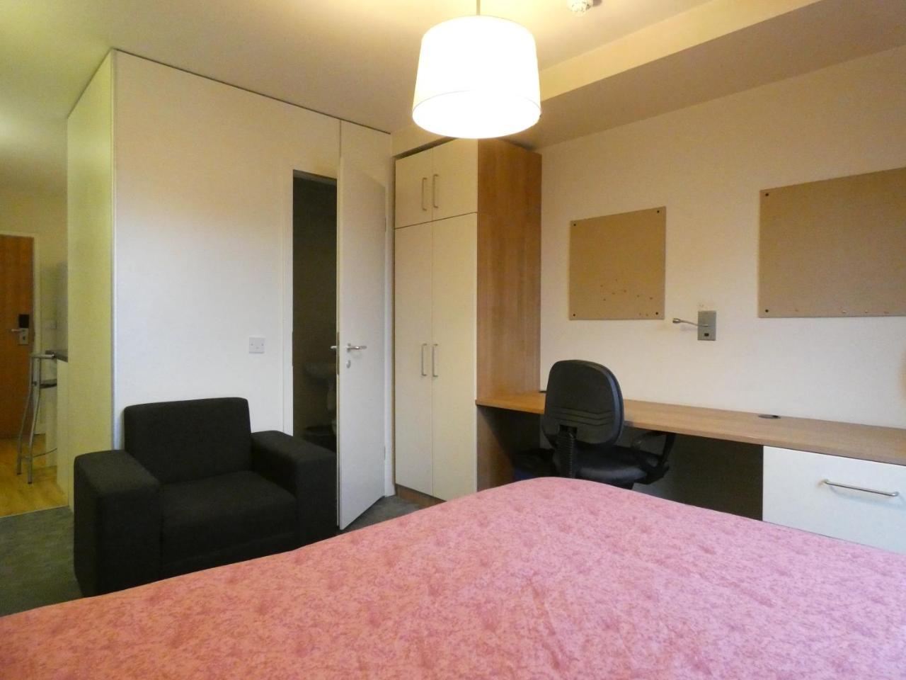 Newington Court Hostel ลอนดอน ภายนอก รูปภาพ